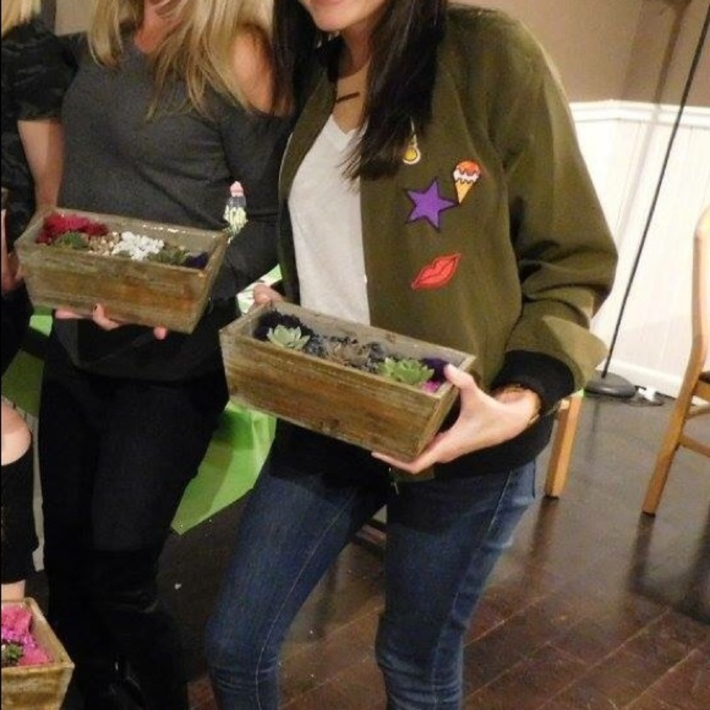 Highline Green Jacket With Patches Size Small - image 6